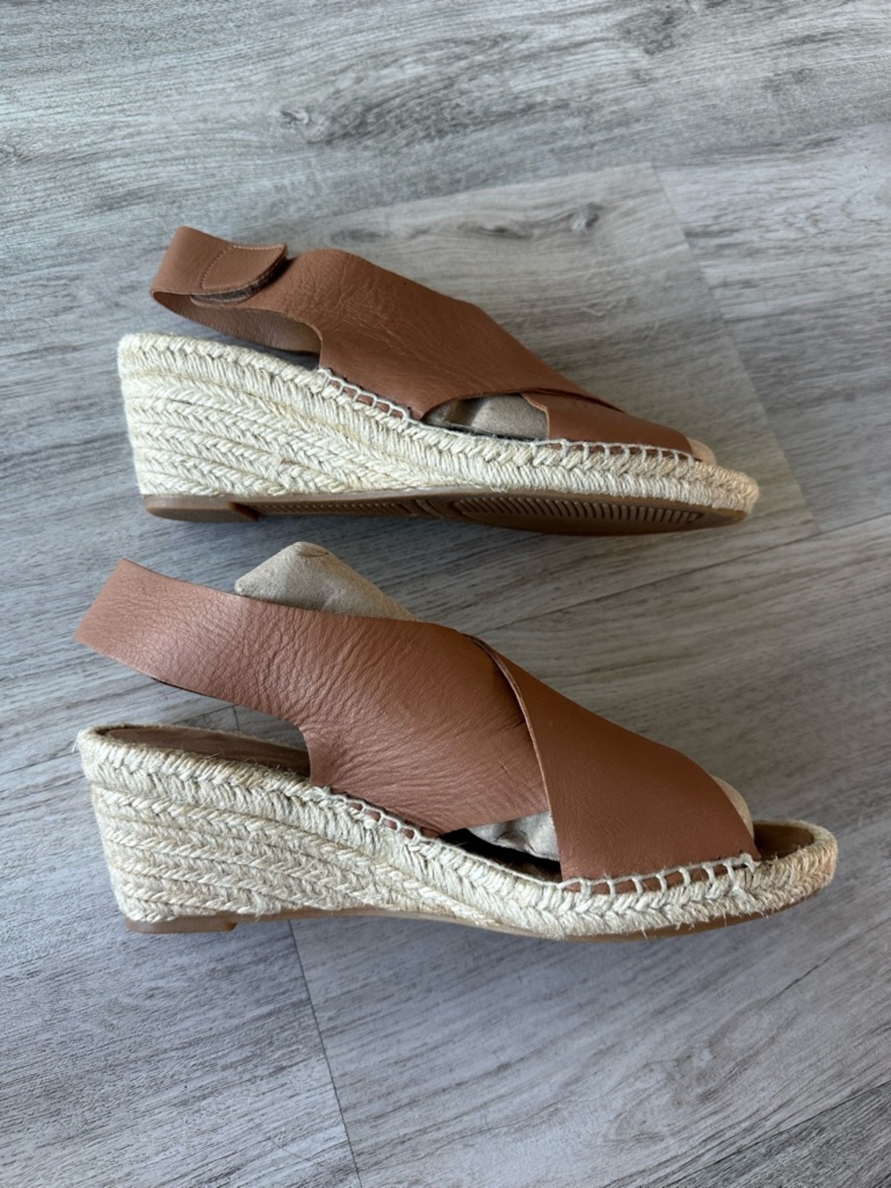 Women's Tan Soft Leather Cross-Strap Espadrille Sandals 40